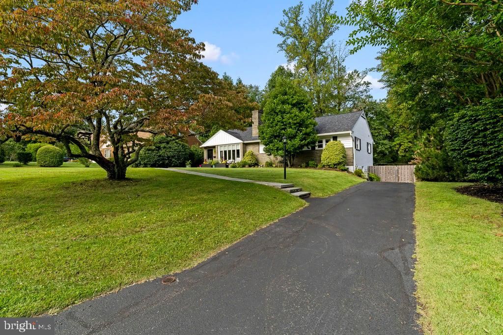 320 KENT RD, BROOMALL, PA 19008 — photo 4