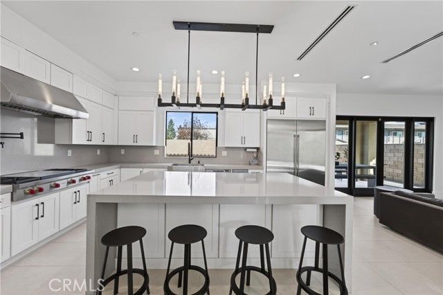 10421 Saint Anna Place, Fountain Valley, CA 92708