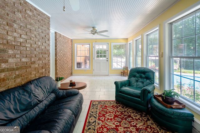 100 Melody Lane, Fayetteville, GA 30215