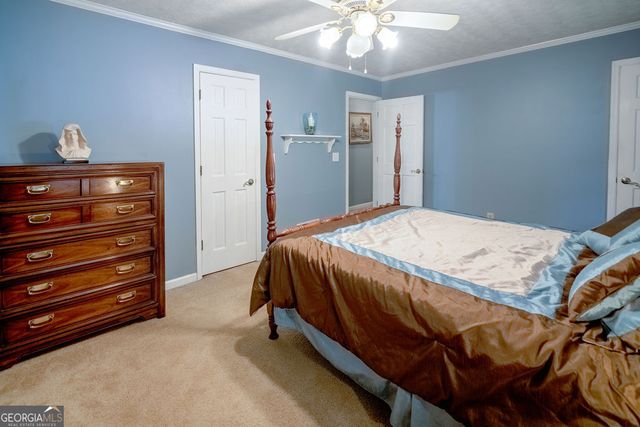 100 Melody Lane, Fayetteville, GA 30215