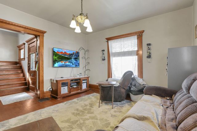 115 W Shields Street, Newark, OH 43055