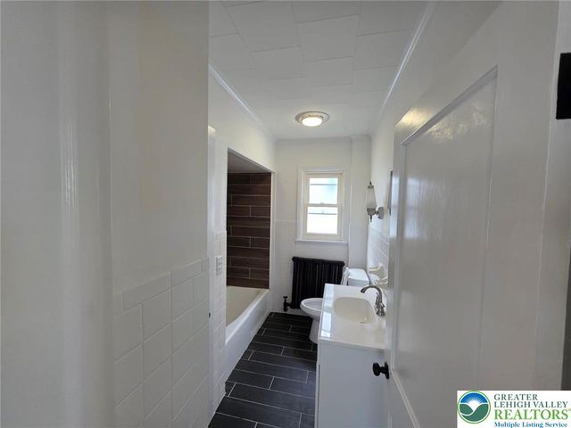 1150 West Elm Street, Scranton City, PA 18504