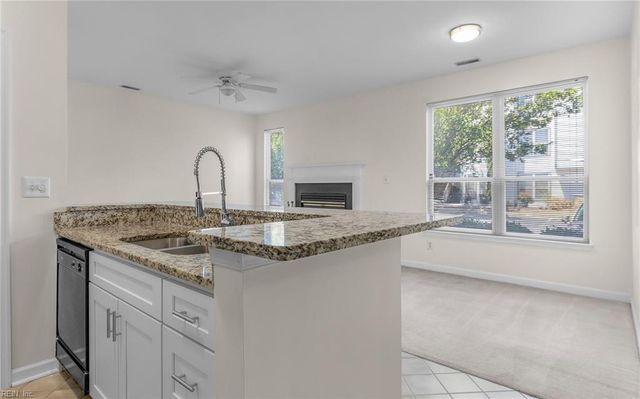 3201 Jade Ct Apt 103, Virginia Beach, VA 23451