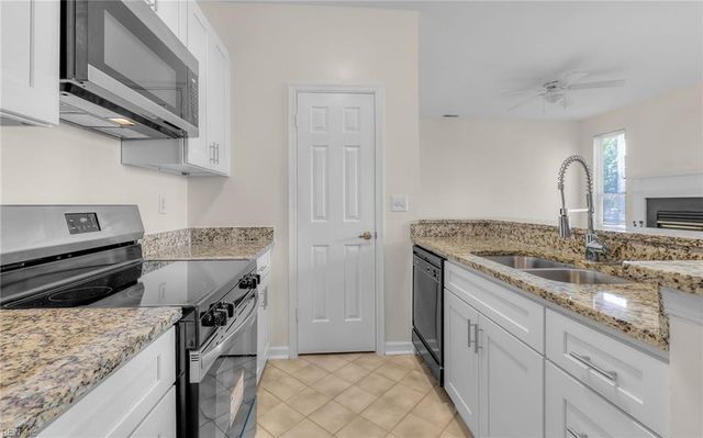 3201 Jade Ct Apt 103, Virginia Beach, VA 23451