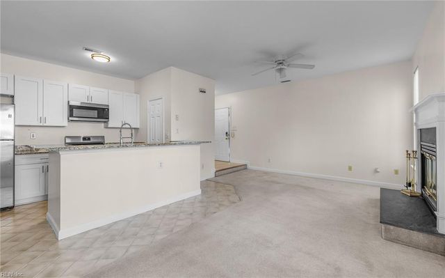 3201 Jade Ct Apt 103, Virginia Beach, VA 23451