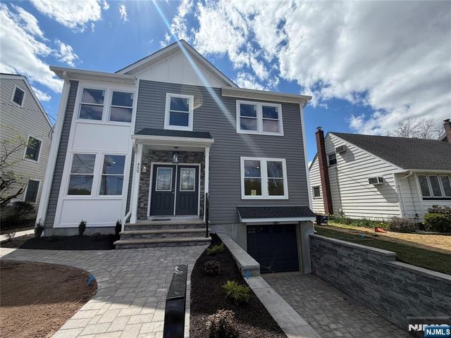 459 Washington Avenue, Rutherford, NJ 07070