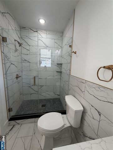 459 Washington Avenue, Rutherford, NJ 07070