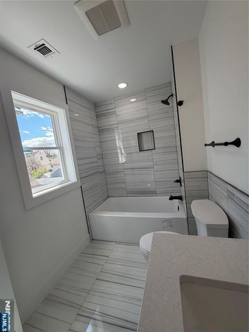 459 Washington Avenue, Rutherford, NJ 07070