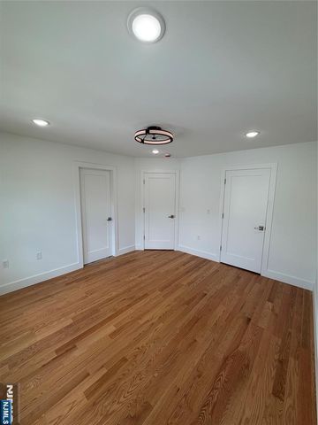 459 Washington Avenue, Rutherford, NJ 07070