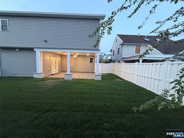 459 Washington Avenue, Rutherford, NJ 07070