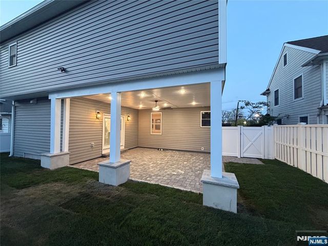 459 Washington Avenue, Rutherford, NJ 07070