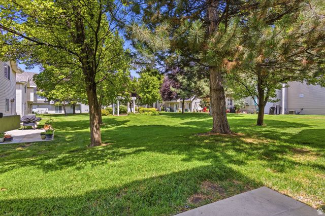 1064 FORT LN, Ogden, UT 84404