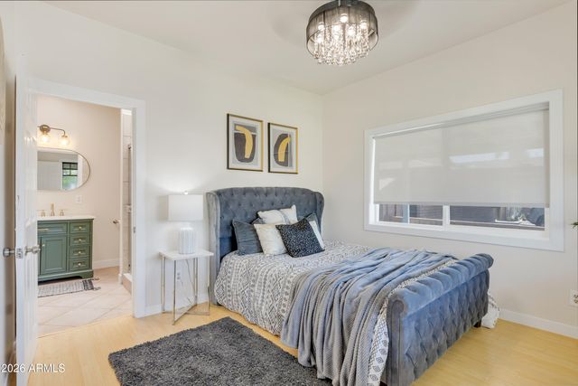 2029 N RICHLAND Street, Phoenix, AZ 85006