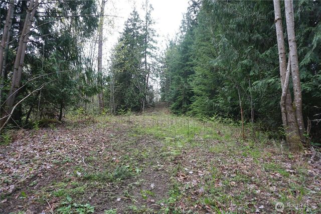 18107 213th Avenue Ct E, Orting, WA 98360