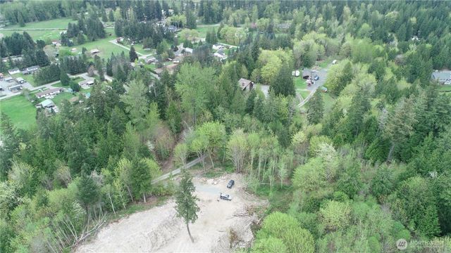 18107 213th Avenue Ct E, Orting, WA 98360