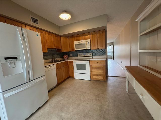 2385 TAHITIAN LANE 43, Clearwater, FL 33763