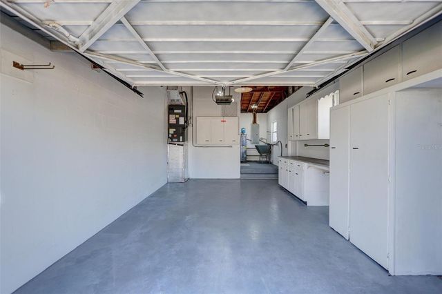 828 50TH AVENUE S, St Petersburg, FL 33705