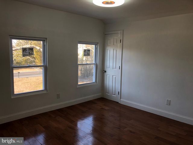 2319 S LINCOLN AVE, Vineland, NJ 08361