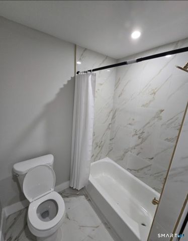 80 Dickerman Street, New Haven, CT 06511