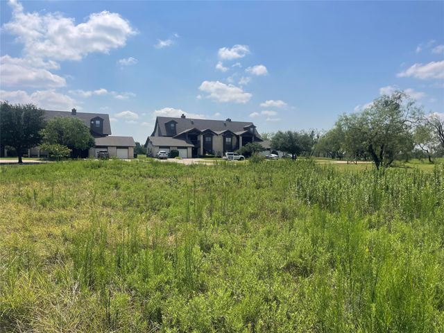 27098 Meadowmore Court, Whitney, TX 76692