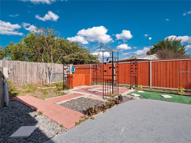 6820 POMPEII ROAD, Orlando, FL 32822