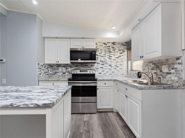 6820 POMPEII ROAD, Orlando, FL 32822