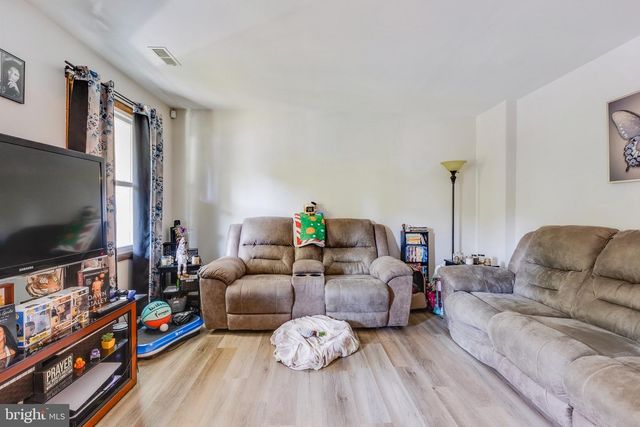 5142 REDBUD RD, Fredericksburg, VA 22407
