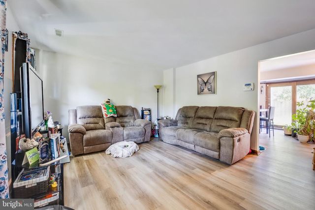 5142 REDBUD RD, Fredericksburg, VA 22407