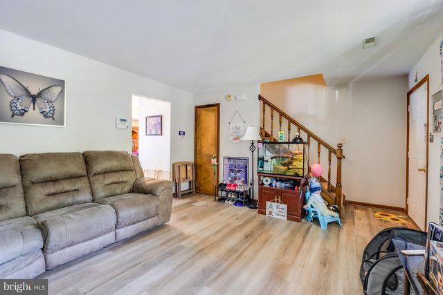 5142 REDBUD RD, Fredericksburg, VA 22407