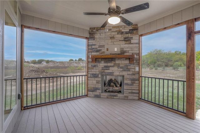 12501 W 138th Place, Overland Park, KS 66221