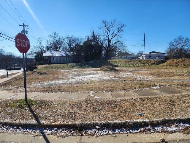 3431 Statesville Avenue, Charlotte, NC 28206