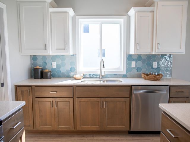 10219 73rd Street S, Horace, ND 58047