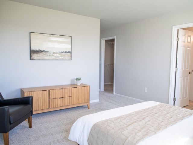 10219 73rd Street S, Horace, ND 58047