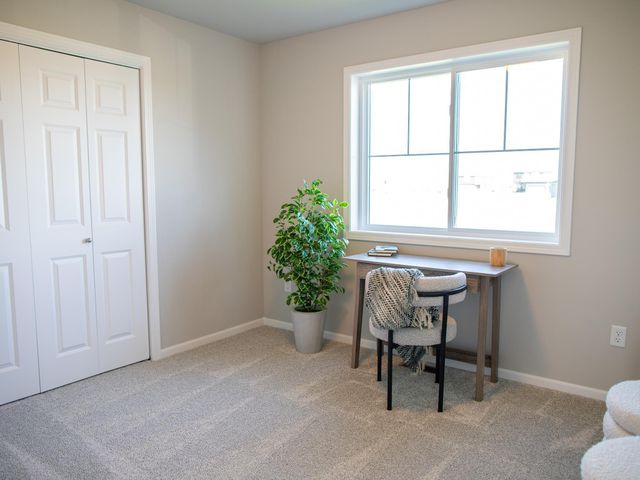 10219 73rd Street S, Horace, ND 58047