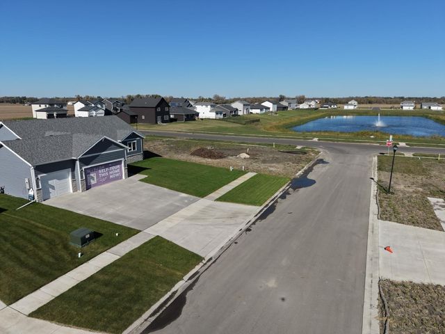 10219 73rd Street S, Horace, ND 58047