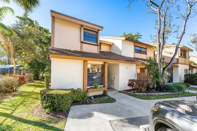 4769 NW 30th Street, Coconut Creek, FL 33063
