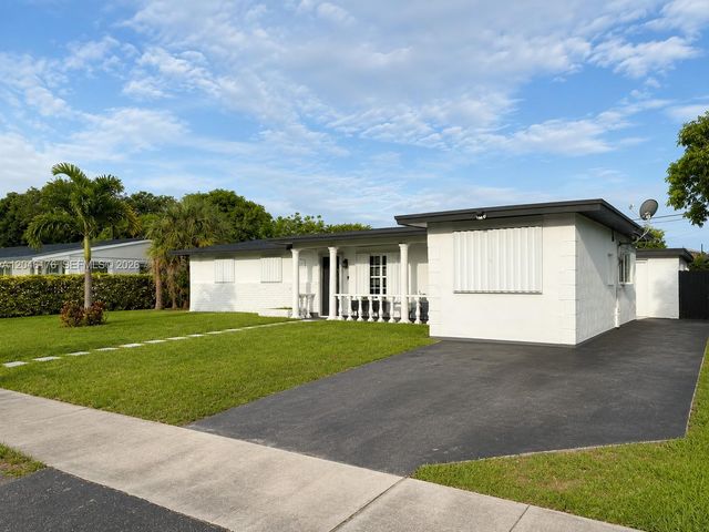 17130 NW 42nd Ct, Miami Gardens, FL 33055