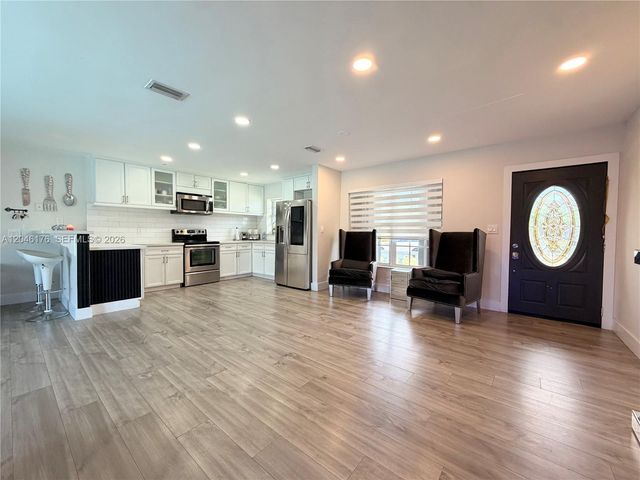 17130 NW 42nd Ct, Miami Gardens, FL 33055