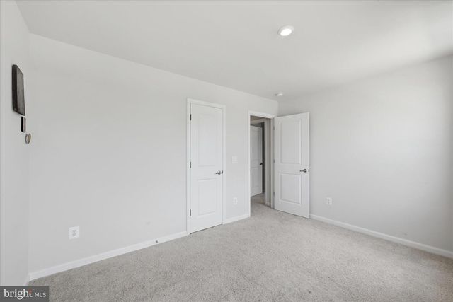 73 HOPKINS ST, Ranson, WV 25438