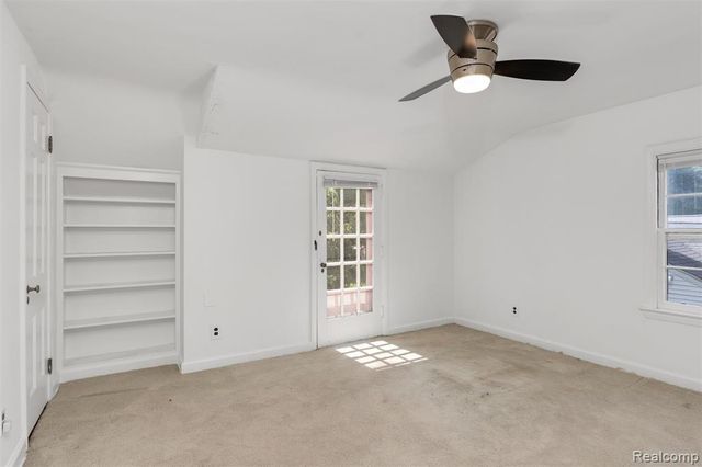 18753 San Diego Boulevard, Lathrup Village, MI 48076