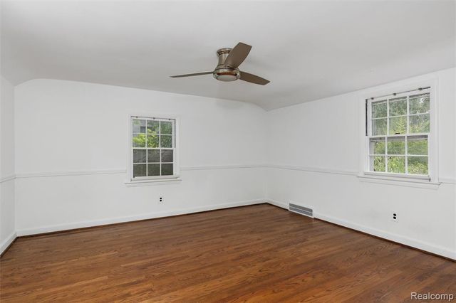 18753 San Diego Boulevard, Lathrup Village, MI 48076