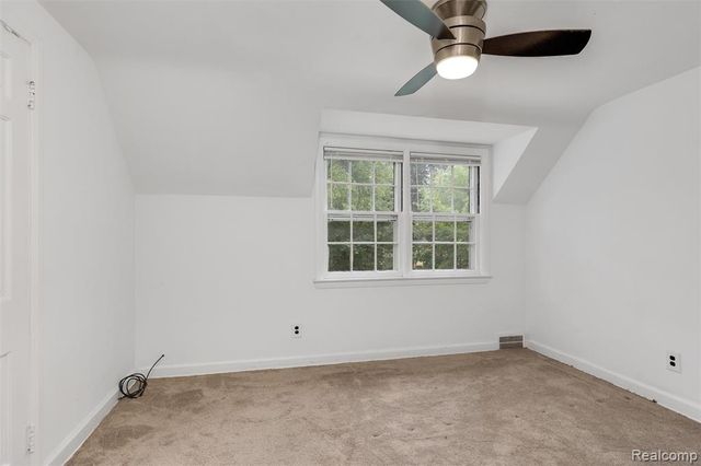 18753 San Diego Boulevard, Lathrup Village, MI 48076