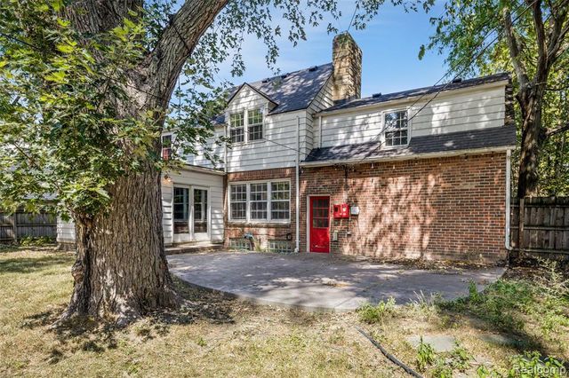 18753 San Diego Boulevard, Lathrup Village, MI 48076