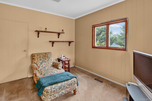 4 Jill Drive, West Nyack, NY 10994