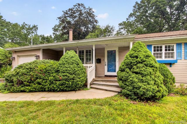 4 Jill Drive, West Nyack, NY 10994