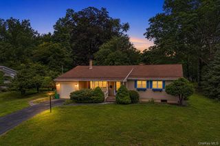 4 Jill Drive, West Nyack, NY 10994