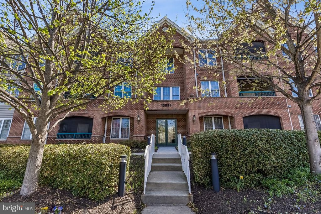 13891 CHELMSFORD DR, Gainesville, VA 20155