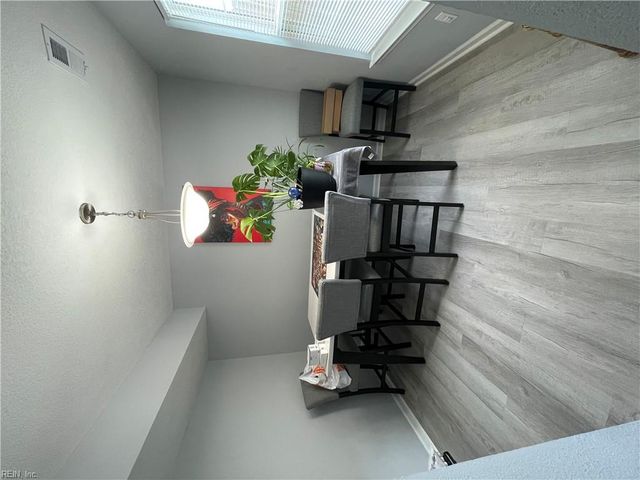 7924 Van Patten RD, Norfolk, VA 23505