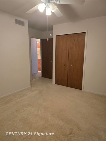 3045 Old Farm Road, Flint Twp, MI 48507