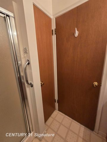 3045 Old Farm Road, Flint Twp, MI 48507